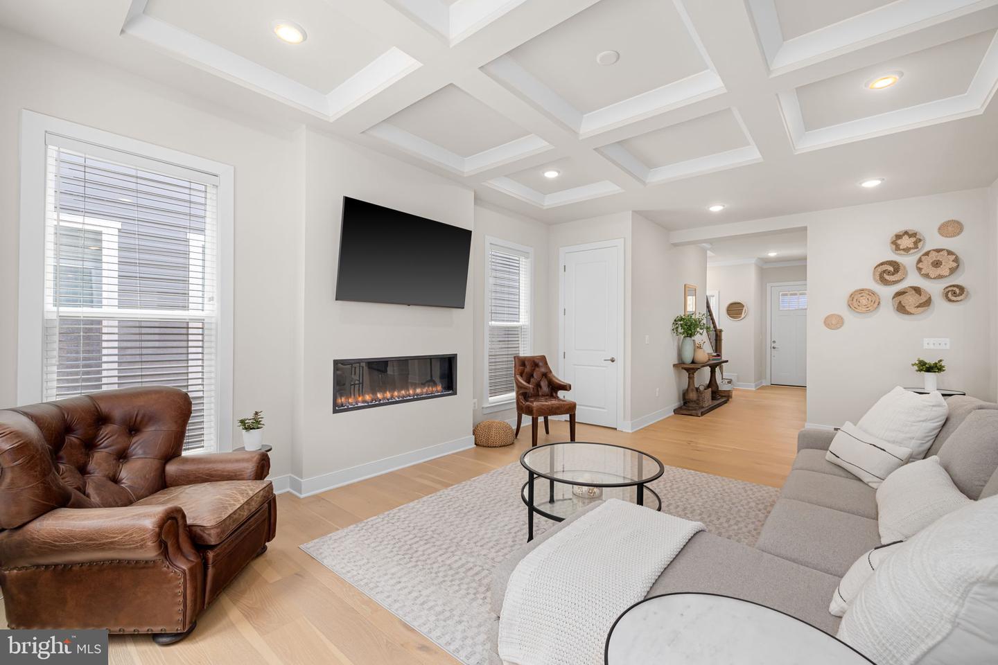 4615 WOOD GLEN RD, FAIRFAX, Virginia 22032, 5 Bedrooms Bedrooms, ,4 BathroomsBathrooms,Residential,For sale,4615 WOOD GLEN RD,VAFX2246080 MLS # VAFX2246080
