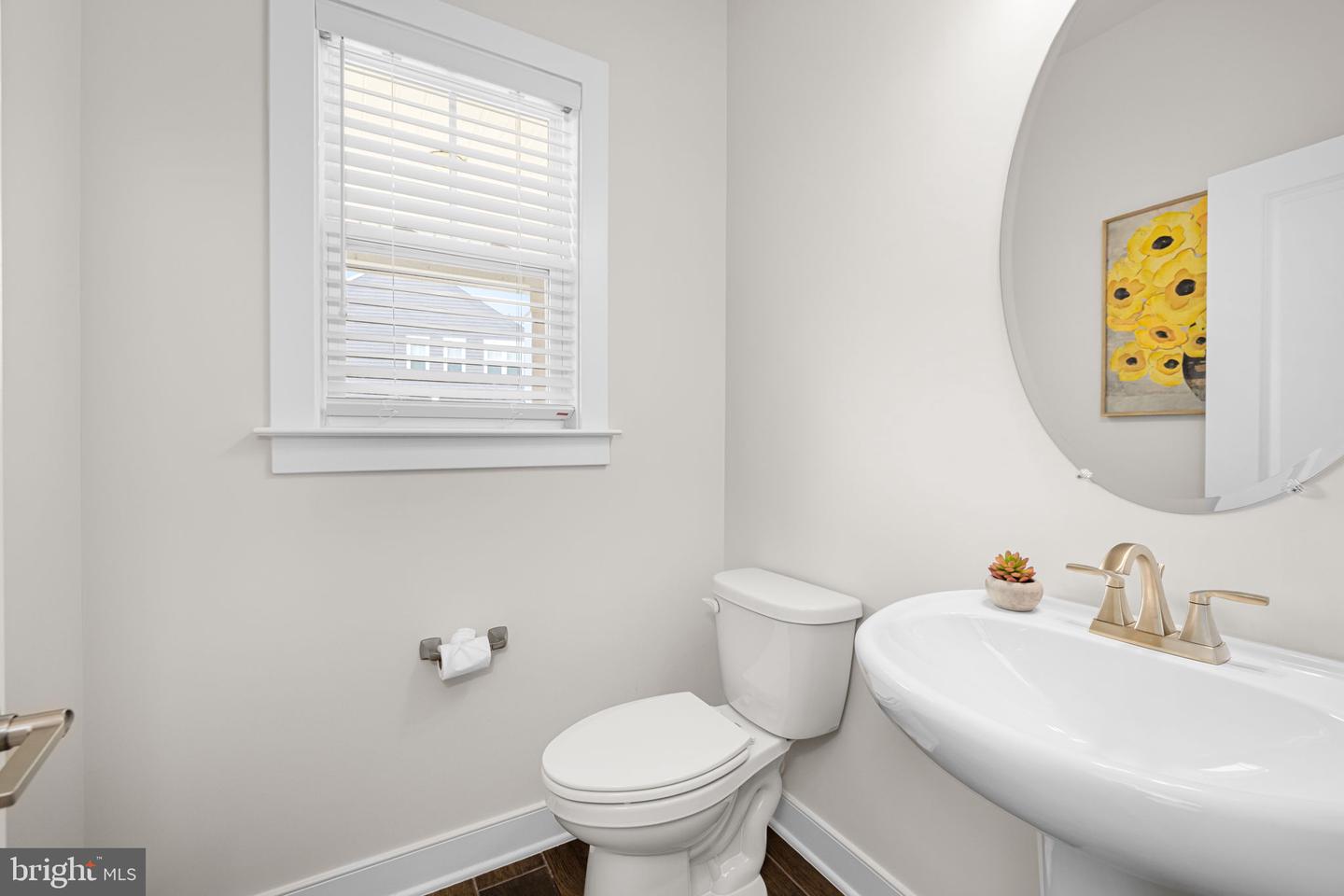 4615 WOOD GLEN RD, FAIRFAX, Virginia 22032, 5 Bedrooms Bedrooms, ,4 BathroomsBathrooms,Residential,For sale,4615 WOOD GLEN RD,VAFX2246080 MLS # VAFX2246080