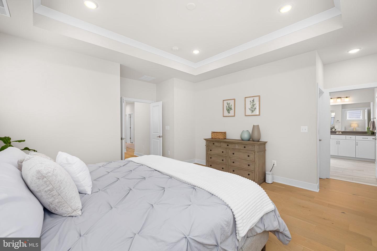 4615 WOOD GLEN RD, FAIRFAX, Virginia 22032, 5 Bedrooms Bedrooms, ,4 BathroomsBathrooms,Residential,For sale,4615 WOOD GLEN RD,VAFX2246080 MLS # VAFX2246080