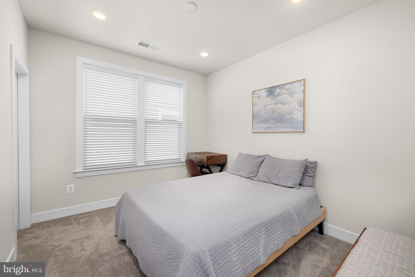 4615 WOOD GLEN RD, FAIRFAX, Virginia 22032, 5 Bedrooms Bedrooms, ,4 BathroomsBathrooms,Residential,For sale,4615 WOOD GLEN RD,VAFX2246080 MLS # VAFX2246080