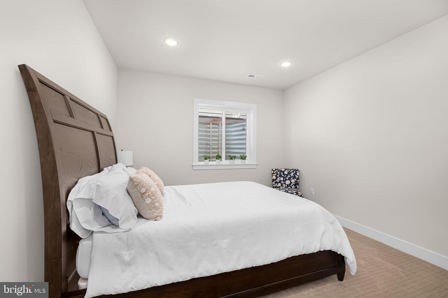 4615 WOOD GLEN RD, FAIRFAX, Virginia 22032, 5 Bedrooms Bedrooms, ,4 BathroomsBathrooms,Residential,For sale,4615 WOOD GLEN RD,VAFX2246080 MLS # VAFX2246080
