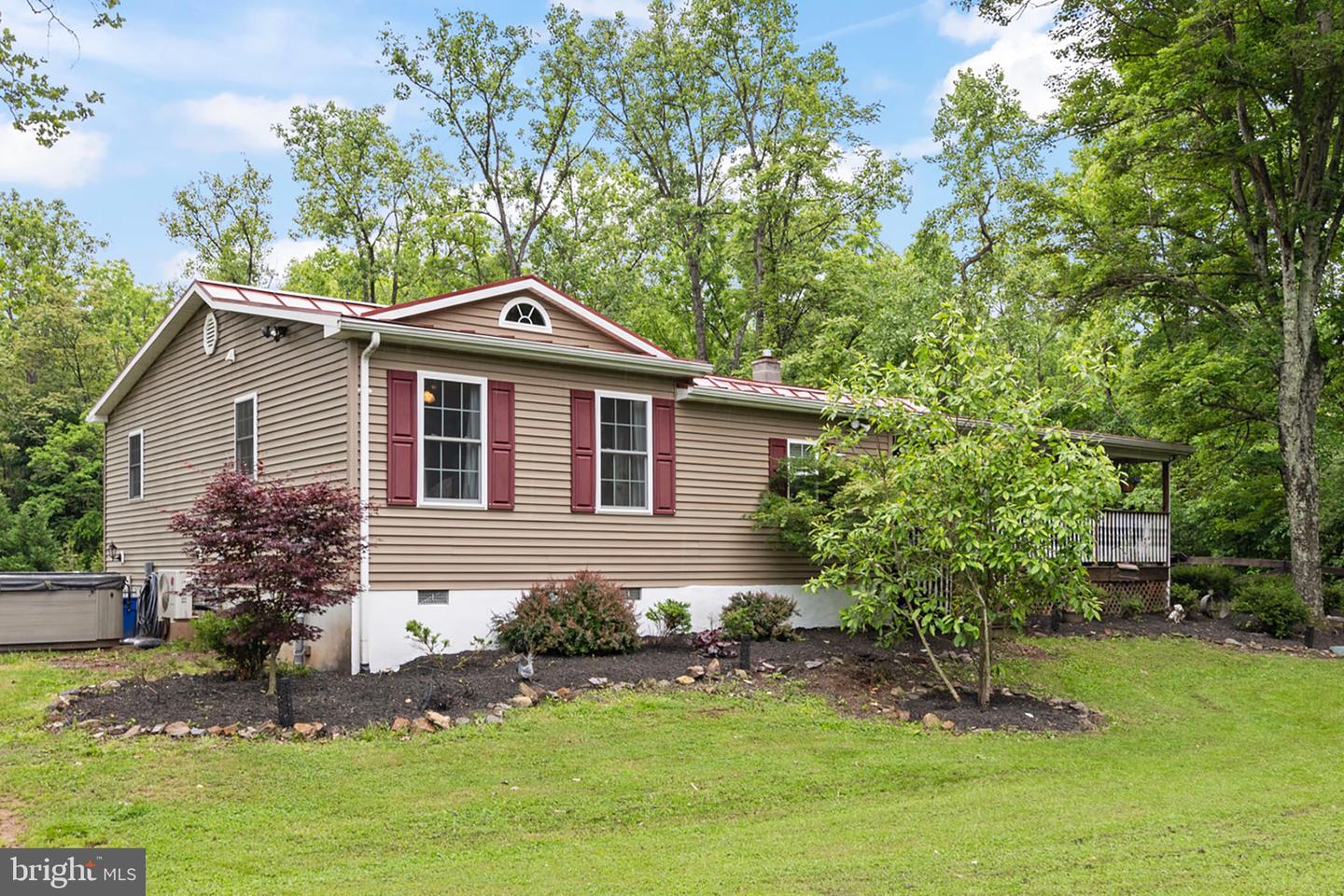 171 SINKING SPRING LN, GORE, Virginia 22637, 3 Bedrooms Bedrooms, ,2 BathroomsBathrooms,Residential,For sale,171 SINKING SPRING LN,VAFV2034740 MLS # VAFV2034740
