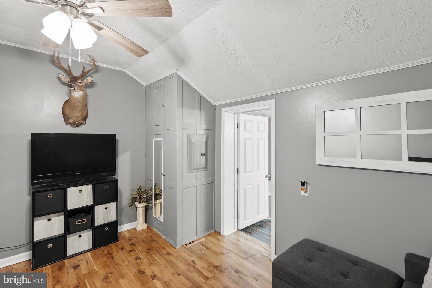 171 SINKING SPRING LN, GORE, Virginia 22637, 3 Bedrooms Bedrooms, ,2 BathroomsBathrooms,Residential,For sale,171 SINKING SPRING LN,VAFV2034740 MLS # VAFV2034740