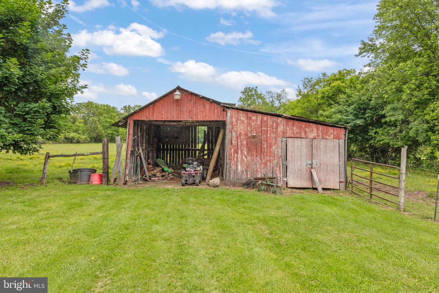 171 SINKING SPRING LN, GORE, Virginia 22637, 3 Bedrooms Bedrooms, ,2 BathroomsBathrooms,Residential,For sale,171 SINKING SPRING LN,VAFV2034740 MLS # VAFV2034740