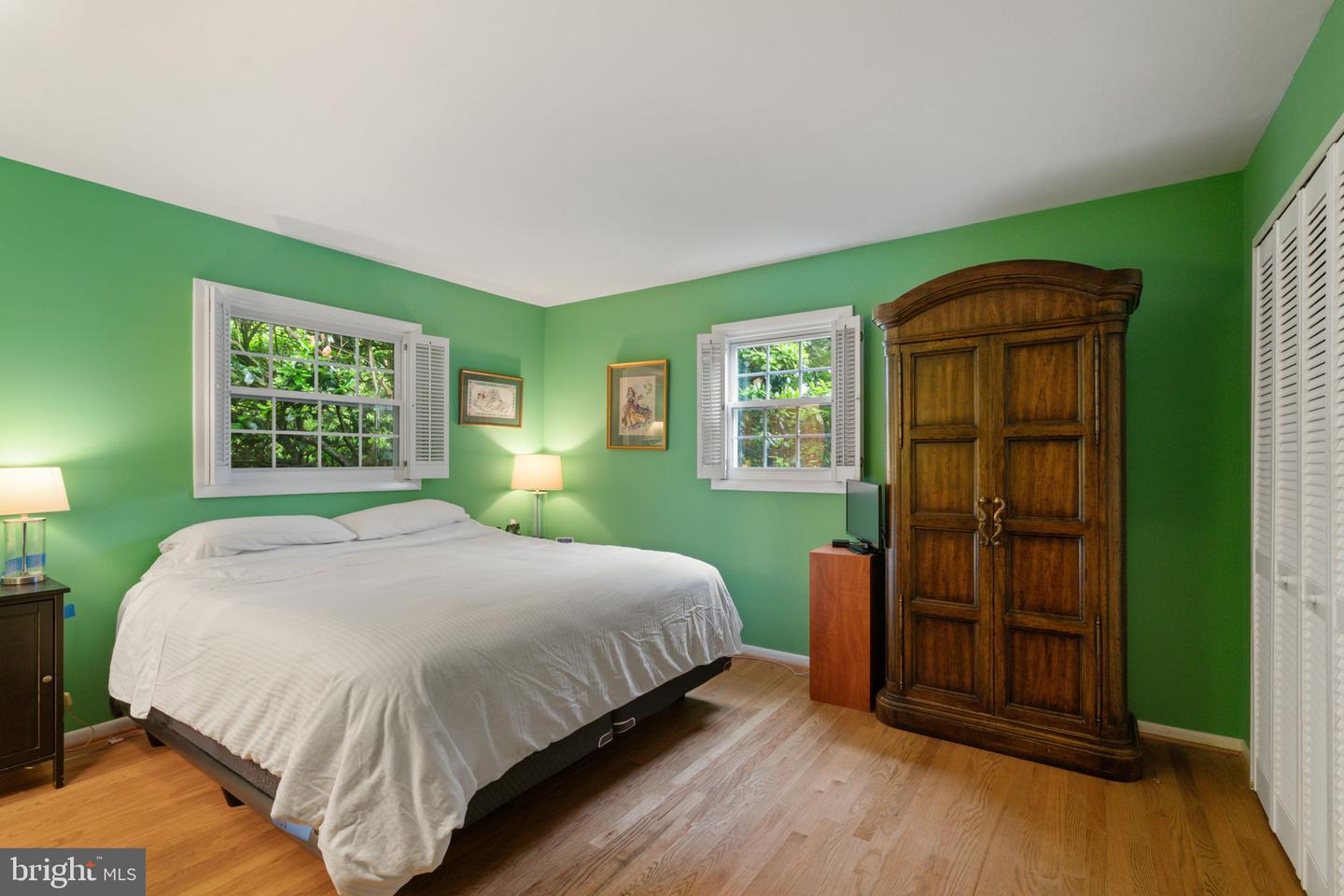 6026 SHAFFER DR, ALEXANDRIA, Virginia 22310, 4 Bedrooms Bedrooms, ,3 BathroomsBathrooms,Residential,For sale,6026 SHAFFER DR,VAFX2246132 MLS # VAFX2246132