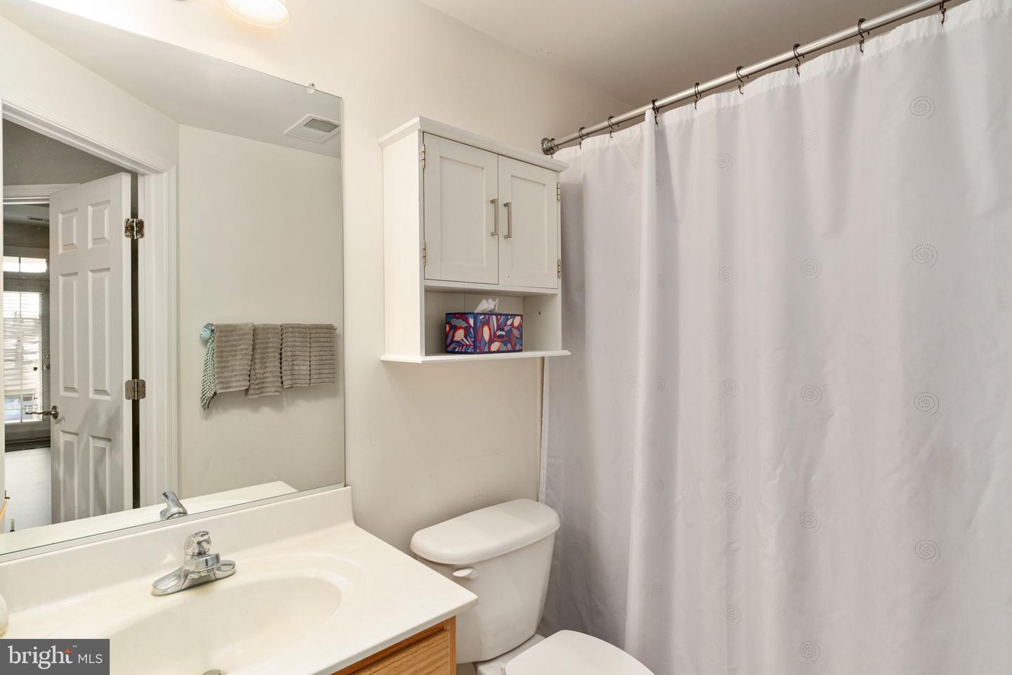 16337 FLOTSAM LN, WOODBRIDGE, Virginia 22191, 3 Bedrooms Bedrooms, ,3 BathroomsBathrooms,Residential,For sale,16337 FLOTSAM LN,VAPW2096536 MLS # VAPW2096536