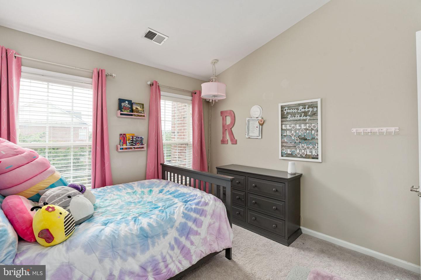 16337 FLOTSAM LN, WOODBRIDGE, Virginia 22191, 3 Bedrooms Bedrooms, ,3 BathroomsBathrooms,Residential,For sale,16337 FLOTSAM LN,VAPW2096536 MLS # VAPW2096536