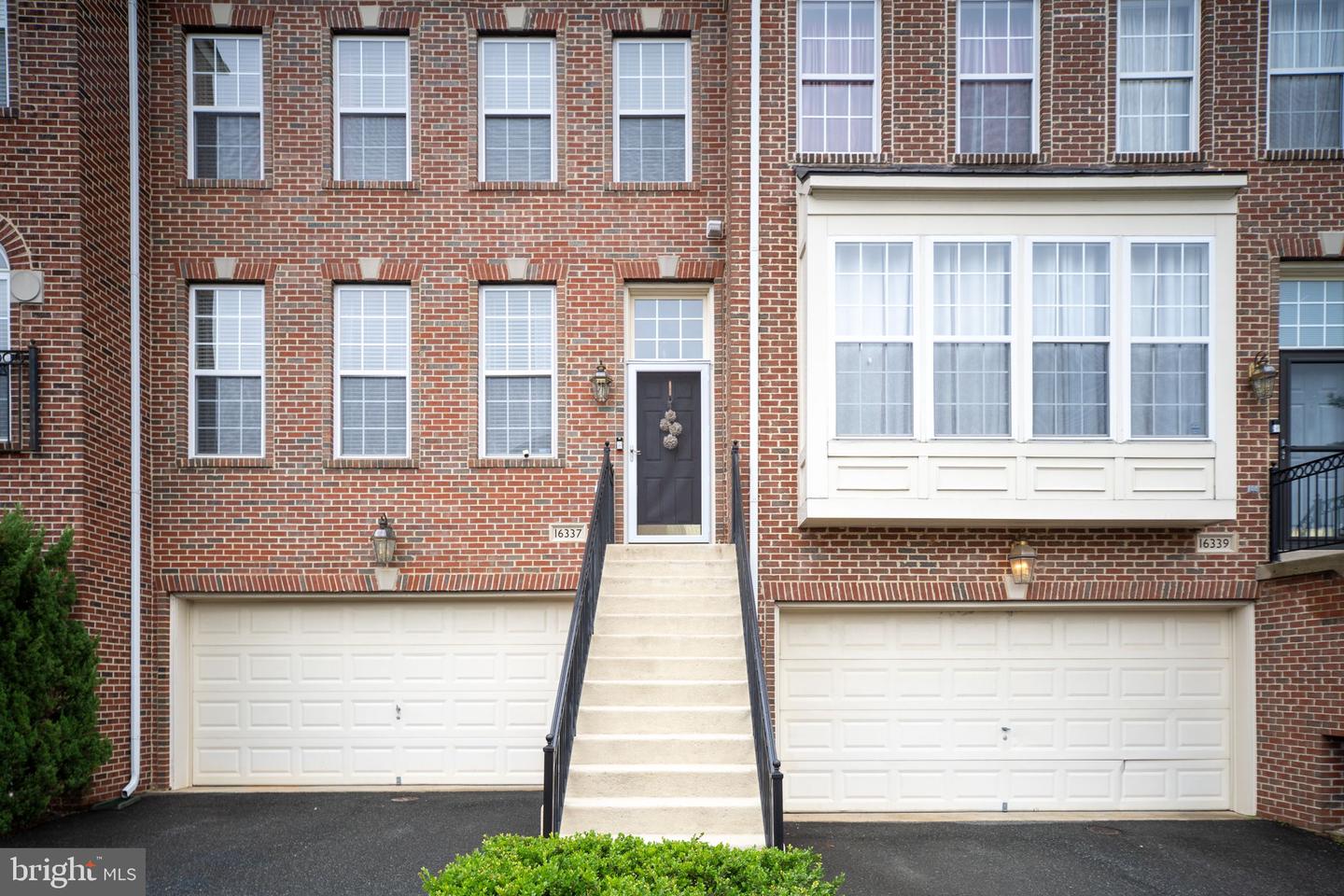 16337 FLOTSAM LN, WOODBRIDGE, Virginia 22191, 3 Bedrooms Bedrooms, ,3 BathroomsBathrooms,Residential,For sale,16337 FLOTSAM LN,VAPW2096536 MLS # VAPW2096536