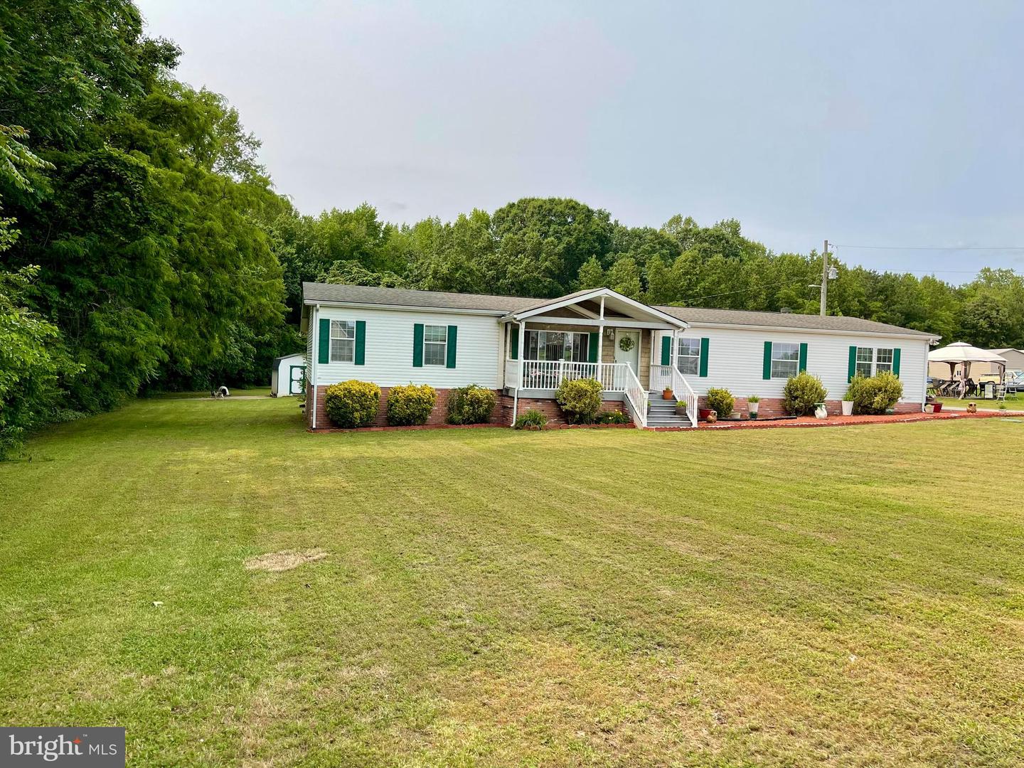 5547 NOMINI HALL RD, HAGUE, Virginia 22469, 3 Bedrooms Bedrooms, ,2 BathroomsBathrooms,Residential,For sale,5547 NOMINI HALL RD,VAWE2009076 MLS # VAWE2009076