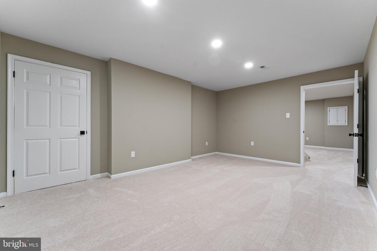 15706 BEACON CT, DUMFRIES, Virginia 22025, 5 Bedrooms Bedrooms, ,3 BathroomsBathrooms,Residential,For sale,15706 BEACON CT,VAPW2096544 MLS # VAPW2096544