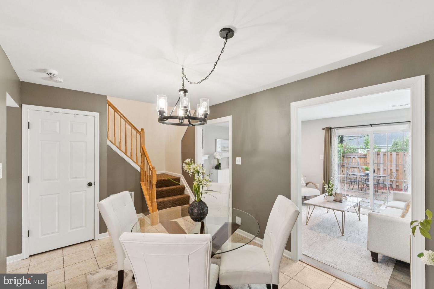3334 LADINO CT, WOODBRIDGE, Virginia 22193, 2 Bedrooms Bedrooms, ,2 BathroomsBathrooms,Residential,For sale,3334 LADINO CT,VAPW2096596 MLS # VAPW2096596