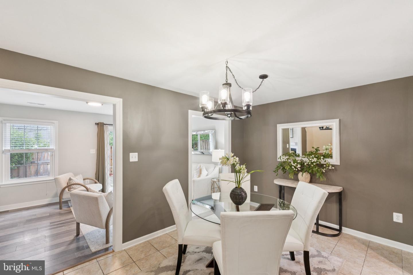 3334 LADINO CT, WOODBRIDGE, Virginia 22193, 2 Bedrooms Bedrooms, ,2 BathroomsBathrooms,Residential,For sale,3334 LADINO CT,VAPW2096596 MLS # VAPW2096596