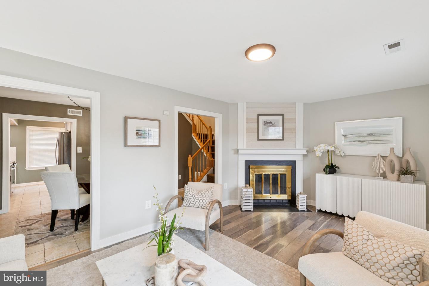 3334 LADINO CT, WOODBRIDGE, Virginia 22193, 2 Bedrooms Bedrooms, ,2 BathroomsBathrooms,Residential,For sale,3334 LADINO CT,VAPW2096596 MLS # VAPW2096596