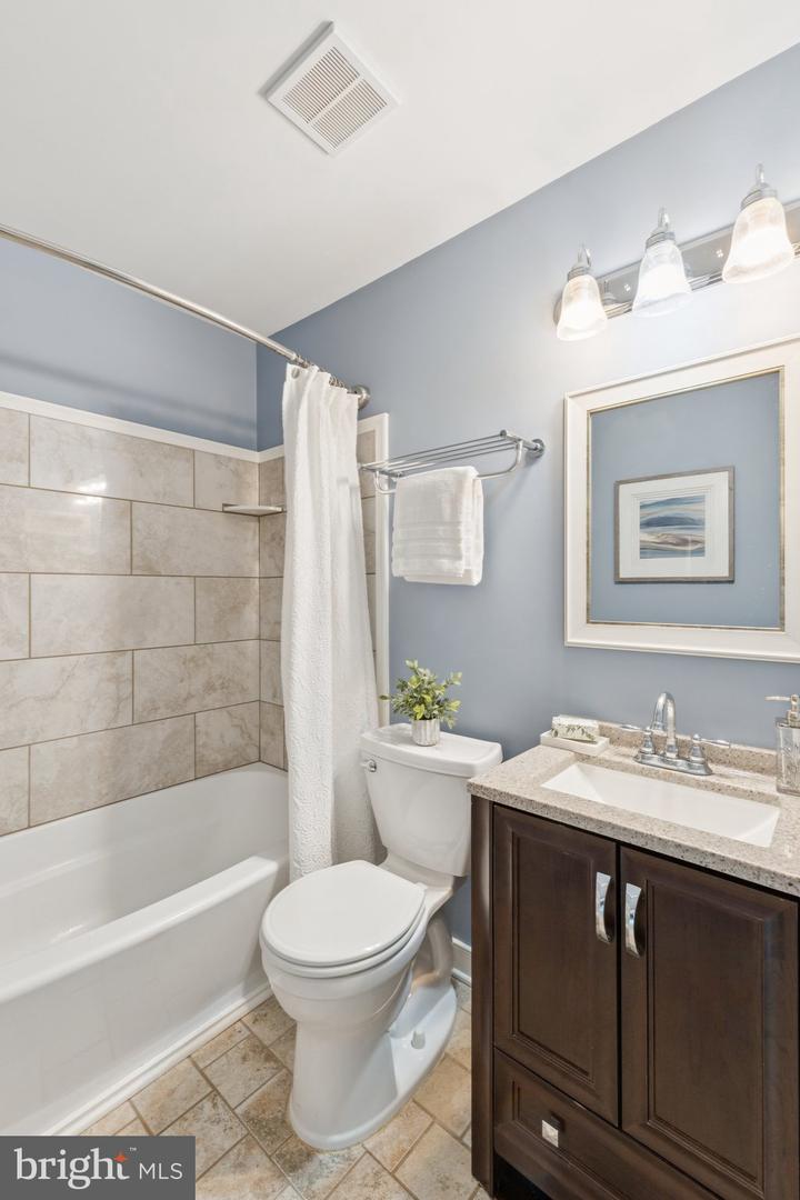 3334 LADINO CT, WOODBRIDGE, Virginia 22193, 2 Bedrooms Bedrooms, ,2 BathroomsBathrooms,Residential,For sale,3334 LADINO CT,VAPW2096596 MLS # VAPW2096596
