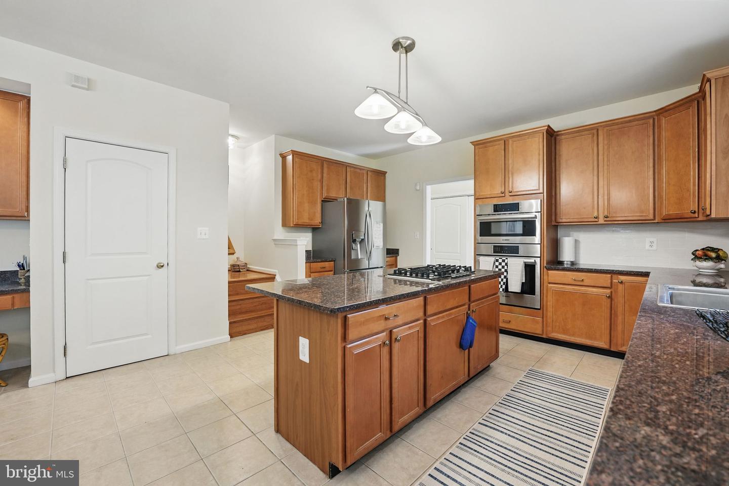 12704 AUTUMN CREST DR, HERNDON, Virginia 20171, 5 Bedrooms Bedrooms, ,4 BathroomsBathrooms,Residential,For sale,12704 AUTUMN CREST DR,VAFX2246408 MLS # VAFX2246408
