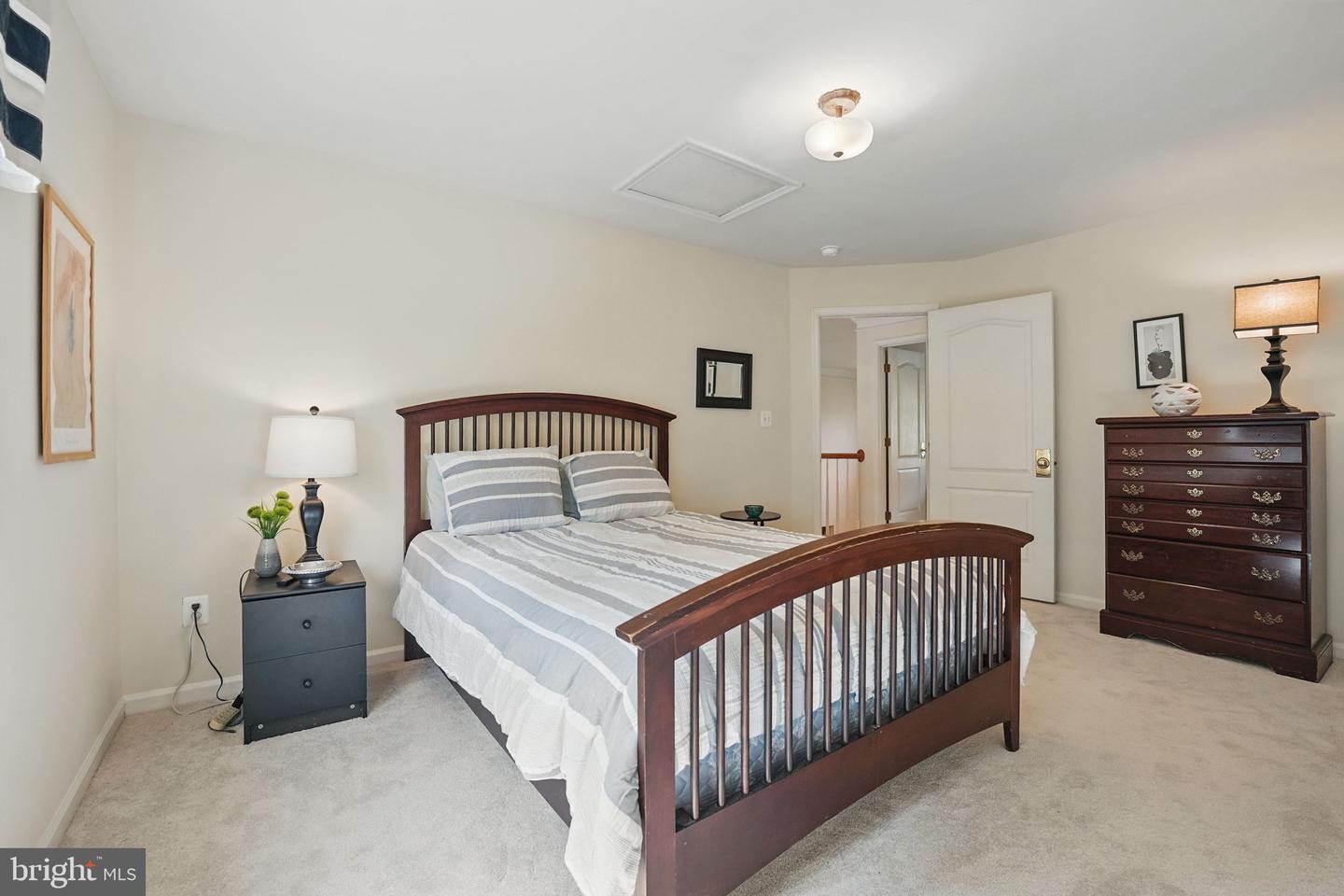 12704 AUTUMN CREST DR, HERNDON, Virginia 20171, 5 Bedrooms Bedrooms, ,4 BathroomsBathrooms,Residential,For sale,12704 AUTUMN CREST DR,VAFX2246408 MLS # VAFX2246408