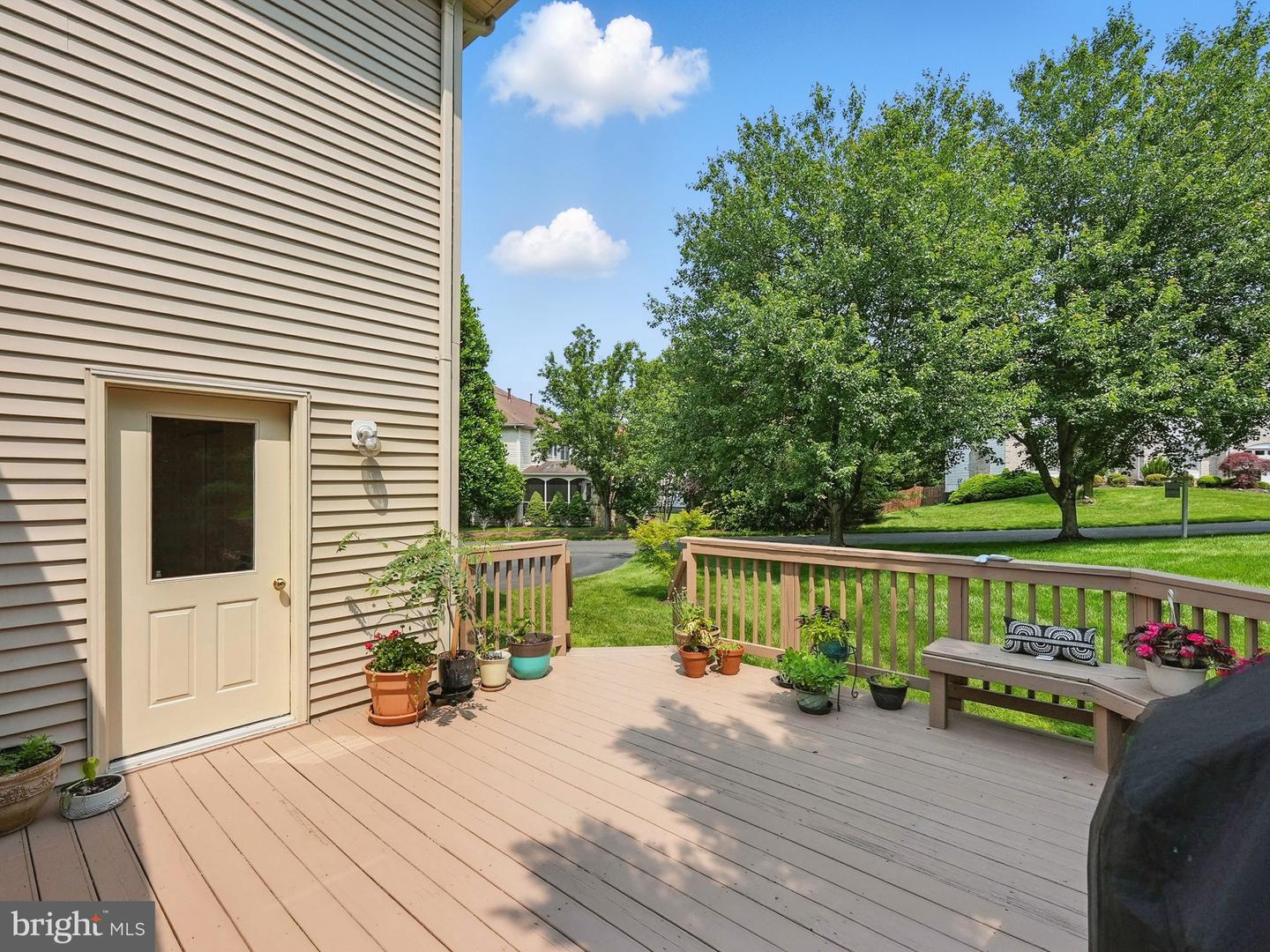 12704 AUTUMN CREST DR, HERNDON, Virginia 20171, 5 Bedrooms Bedrooms, ,4 BathroomsBathrooms,Residential,For sale,12704 AUTUMN CREST DR,VAFX2246408 MLS # VAFX2246408