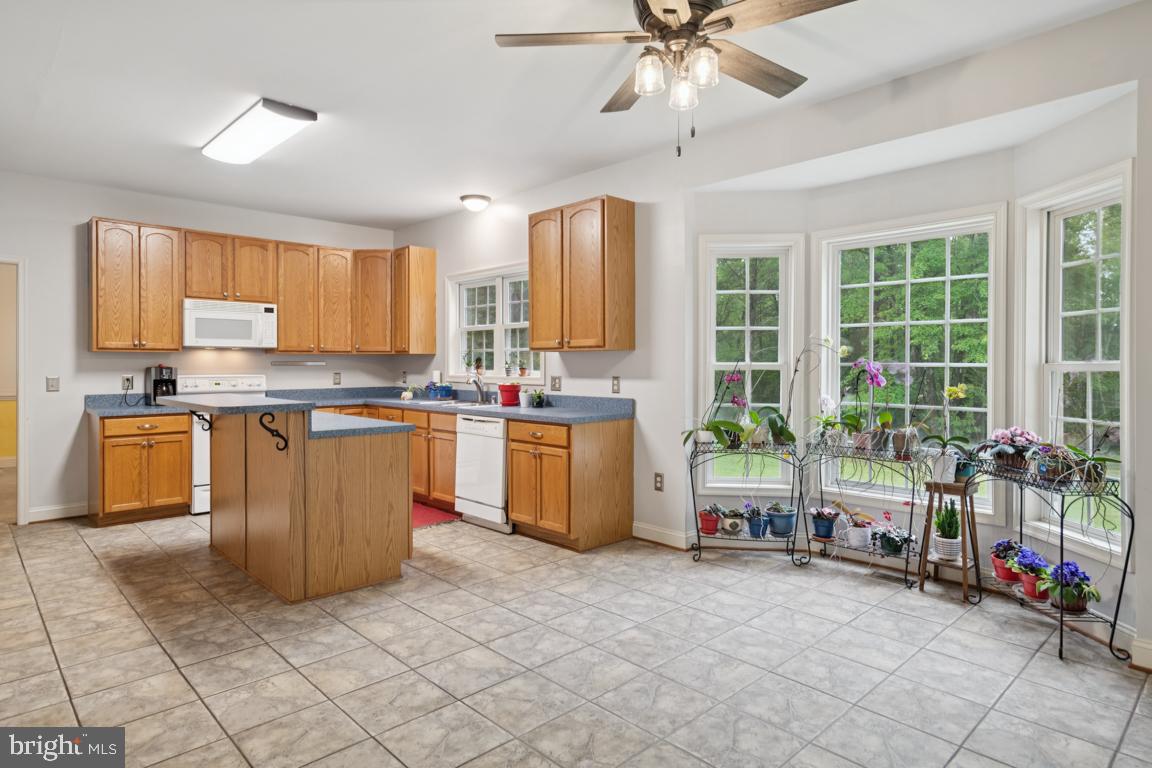 13267 SILVER HILL RD, BEALETON, Virginia 22712, 4 Bedrooms Bedrooms, ,3 BathroomsBathrooms,Residential,For sale,13267 SILVER HILL RD,VAFQ2016992 MLS # VAFQ2016992