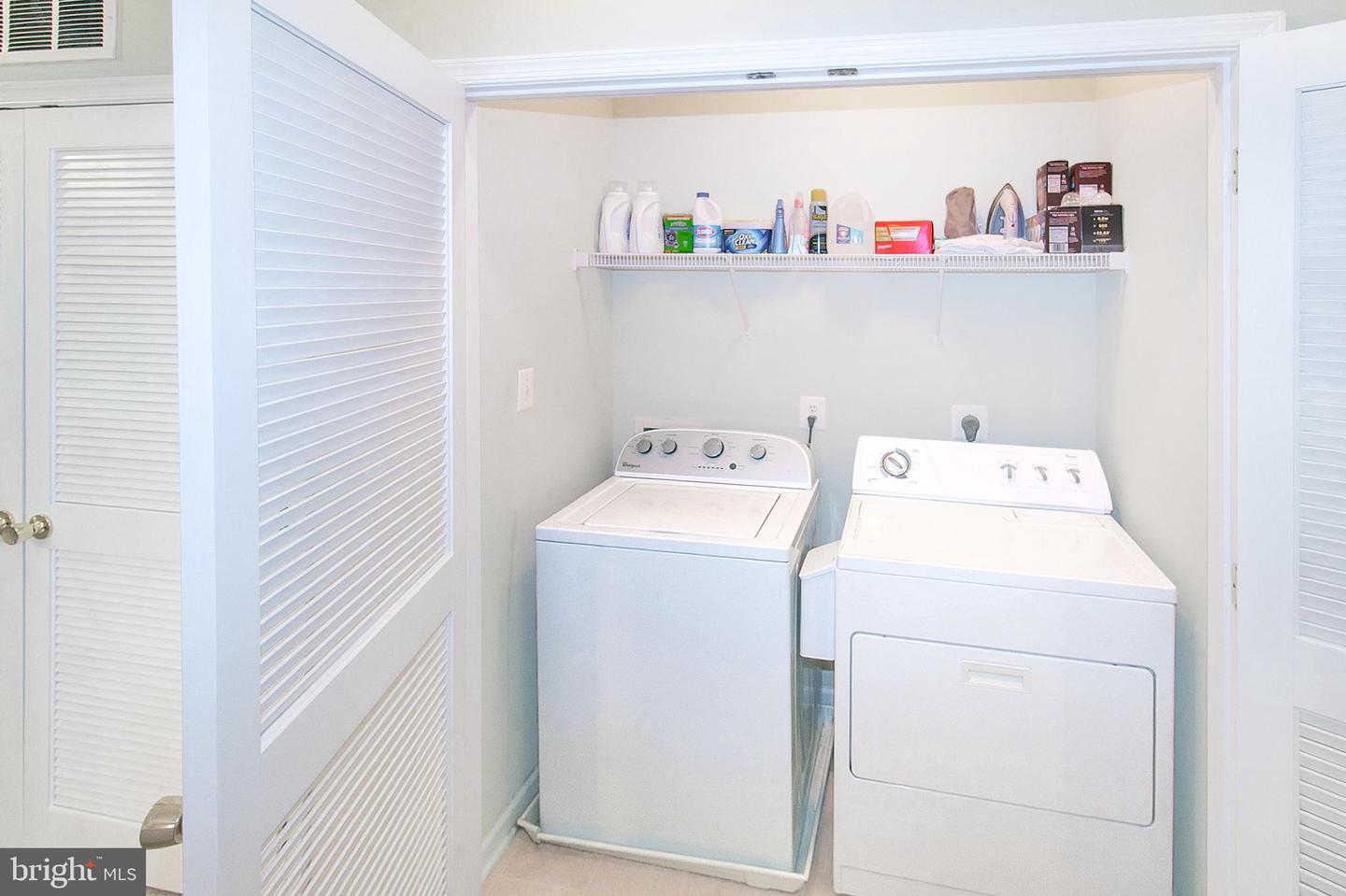 12426-A LIBERTY BRIDGE RD, FAIRFAX, Virginia 22033, 3 Bedrooms Bedrooms, ,2 BathroomsBathrooms,Residential,For sale,12426-A LIBERTY BRIDGE RD,VAFX2246526 MLS # VAFX2246526