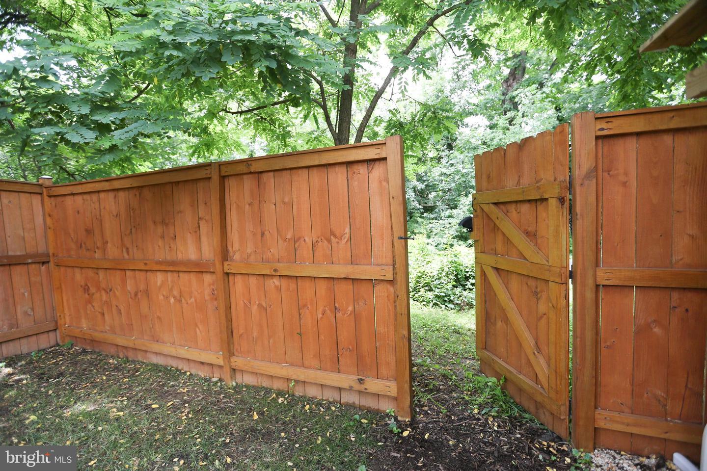 4422 VERMONT AVE, ALEXANDRIA, Virginia 22304, 2 Bedrooms Bedrooms, ,2 BathroomsBathrooms,Residential,For sale,4422 VERMONT AVE,VAAX2046334 MLS # VAAX2046334