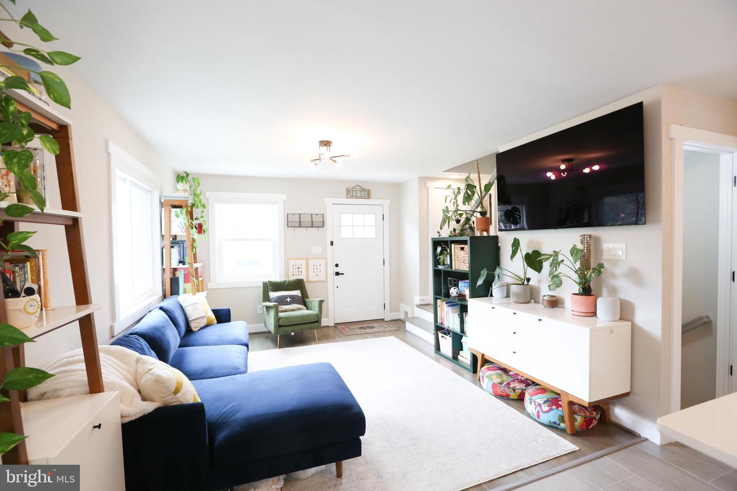 4422 VERMONT AVE, ALEXANDRIA, Virginia 22304, 2 Bedrooms Bedrooms, ,2 BathroomsBathrooms,Residential,For sale,4422 VERMONT AVE,VAAX2046334 MLS # VAAX2046334