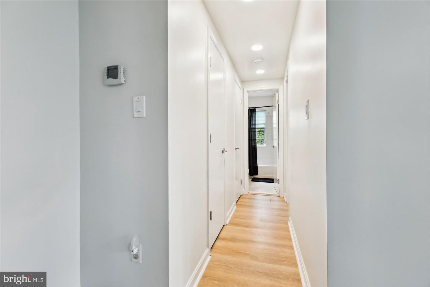 1728 QUEENS LN #3-181, ARLINGTON, Virginia 22201, 1 Bedroom Bedrooms, ,1 BathroomBathrooms,Residential,For sale,1728 QUEENS LN #3-181,VAAR2058996 MLS # VAAR2058996