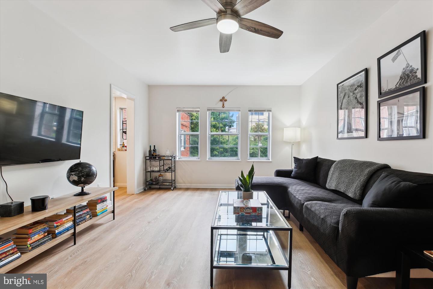 1728 QUEENS LN #3-181, ARLINGTON, Virginia 22201, 1 Bedroom Bedrooms, ,1 BathroomBathrooms,Residential,For sale,1728 QUEENS LN #3-181,VAAR2058996 MLS # VAAR2058996