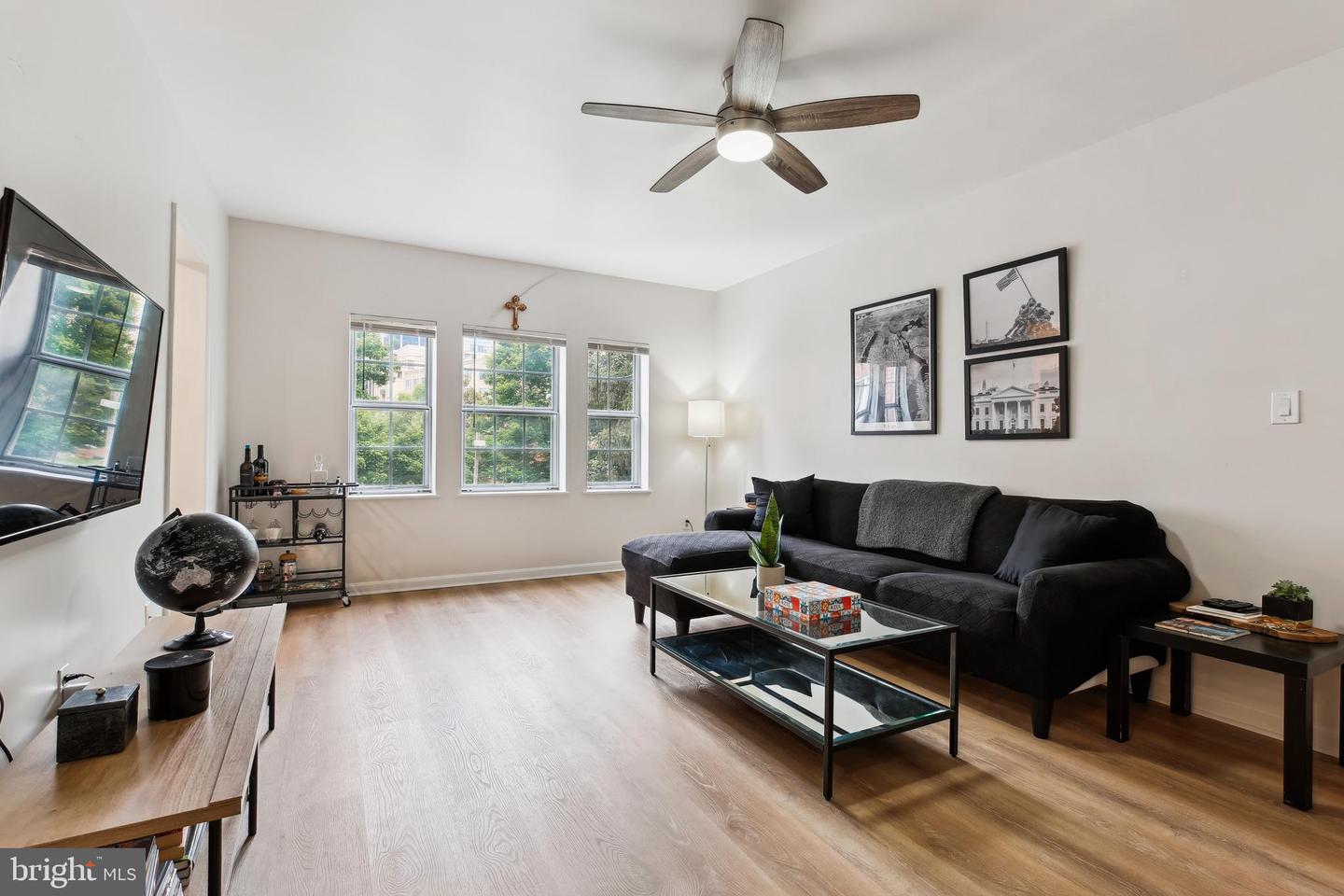 1728 QUEENS LN #3-181, ARLINGTON, Virginia 22201, 1 Bedroom Bedrooms, ,1 BathroomBathrooms,Residential,For sale,1728 QUEENS LN #3-181,VAAR2058996 MLS # VAAR2058996