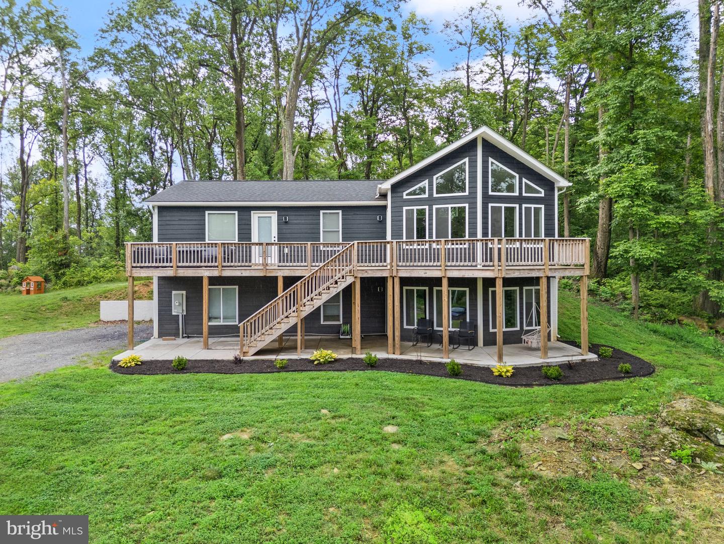 2554 HIGH TOP RD, LINDEN, Virginia 22642, 3 Bedrooms Bedrooms, ,3 BathroomsBathrooms,Residential,For sale,2554 HIGH TOP RD,VAWR2011410 MLS # VAWR2011410