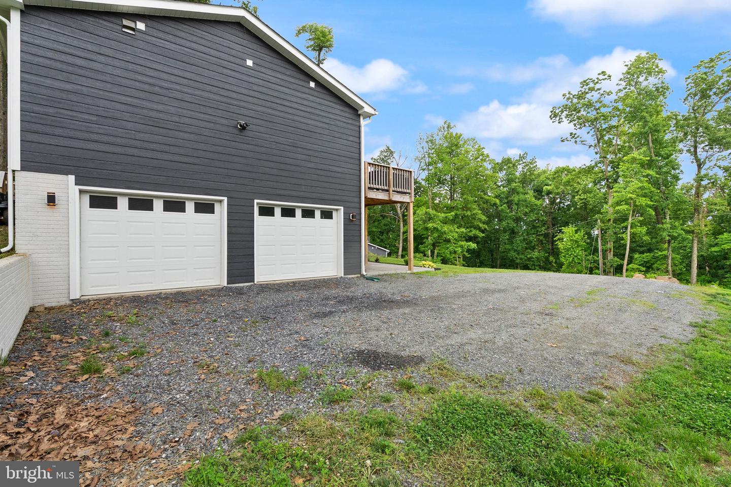 2554 HIGH TOP RD, LINDEN, Virginia 22642, 3 Bedrooms Bedrooms, ,3 BathroomsBathrooms,Residential,For sale,2554 HIGH TOP RD,VAWR2011410 MLS # VAWR2011410