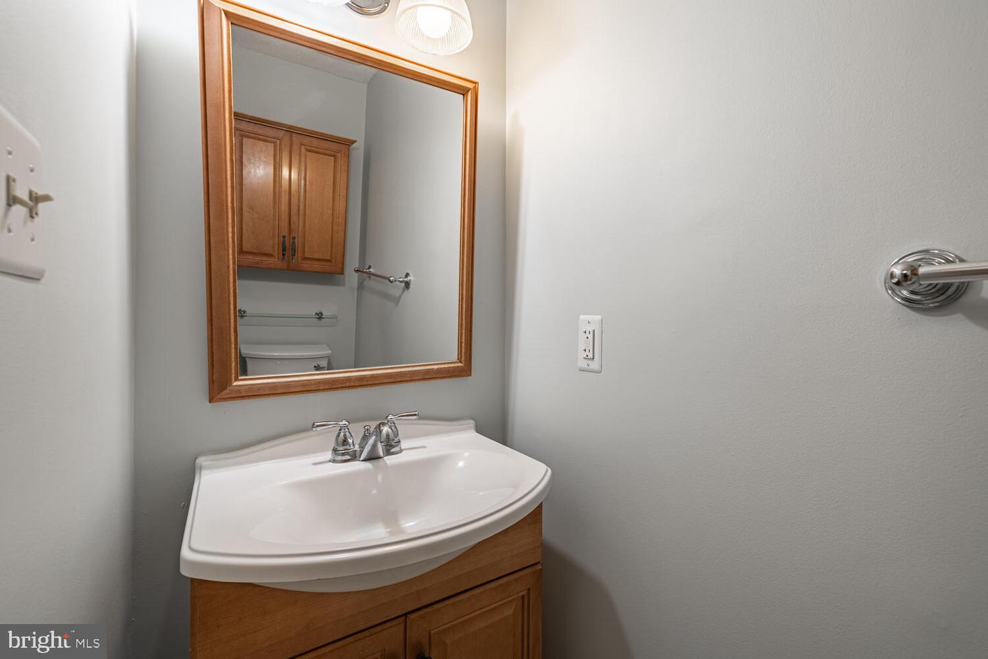 9416 MIRROR POND DR, FAIRFAX, Virginia 22032, 4 Bedrooms Bedrooms, ,2 BathroomsBathrooms,Residential,For sale,9416 MIRROR POND DR,VAFX2217474 MLS # VAFX2217474