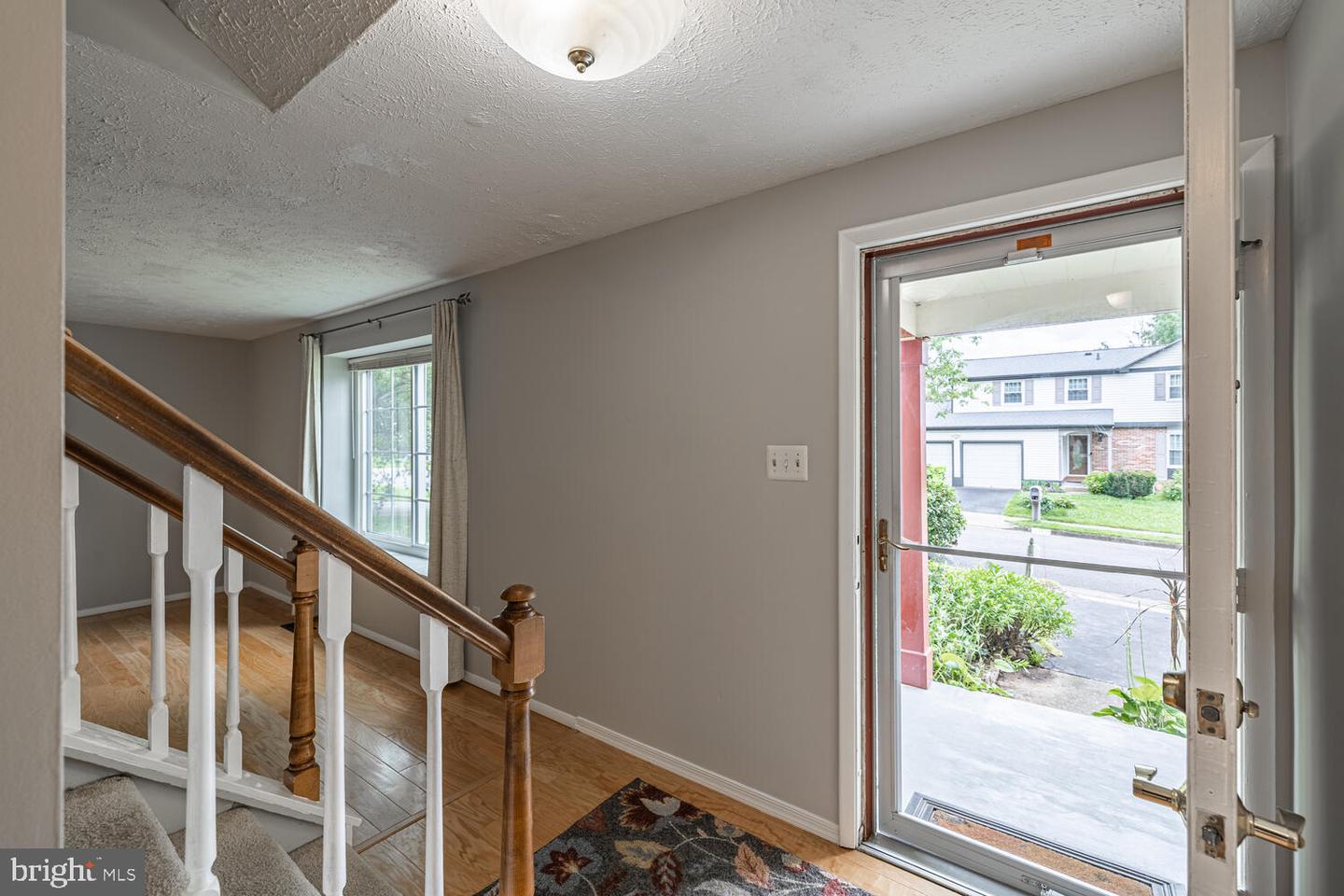 9416 MIRROR POND DR, FAIRFAX, Virginia 22032, 4 Bedrooms Bedrooms, ,2 BathroomsBathrooms,Residential,For sale,9416 MIRROR POND DR,VAFX2217474 MLS # VAFX2217474