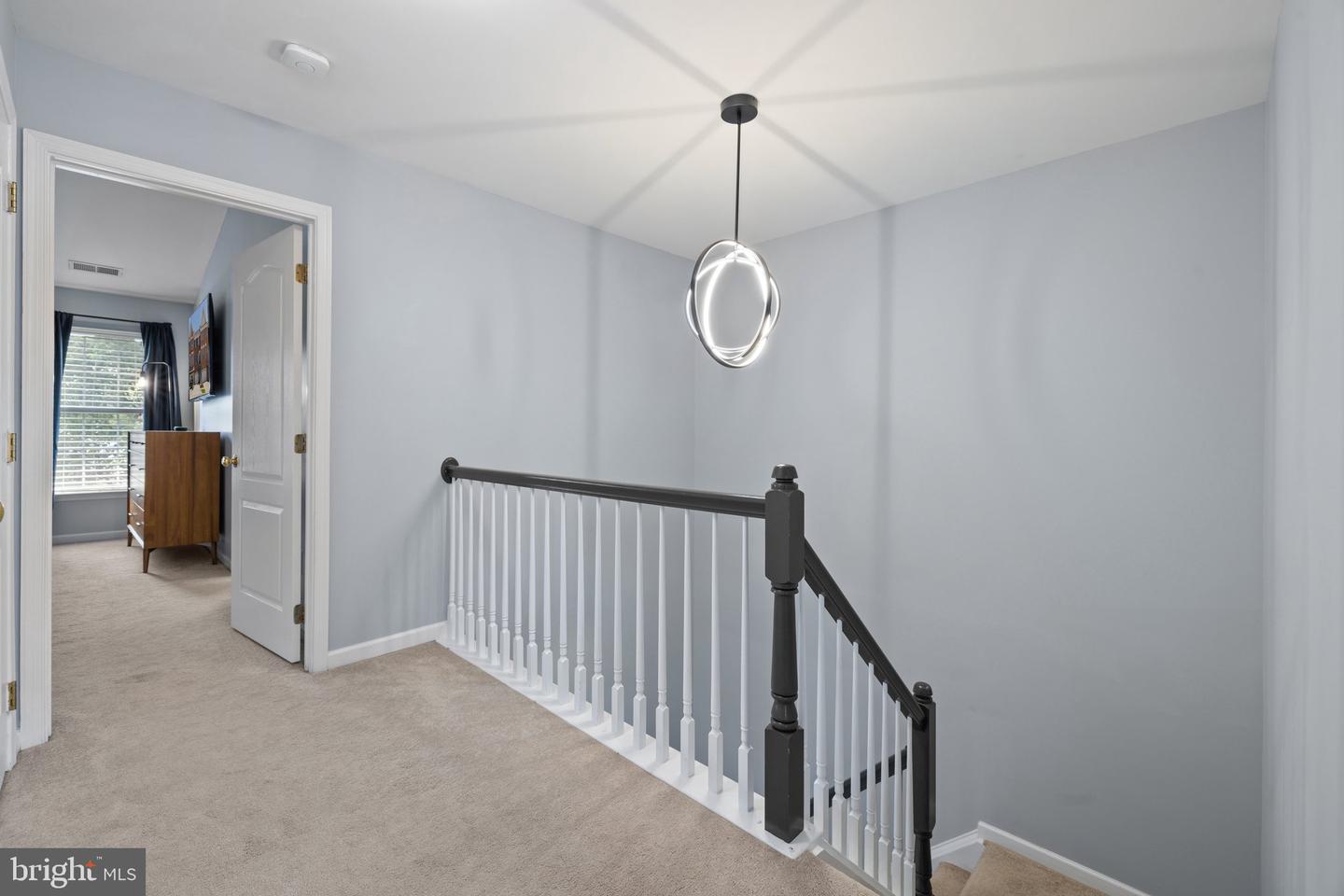 25236 WHIPPOORWILL TER, CHANTILLY, Virginia 20152, 3 Bedrooms Bedrooms, ,2 BathroomsBathrooms,Residential,For sale,25236 WHIPPOORWILL TER,VALO2089994 MLS # VALO2089994