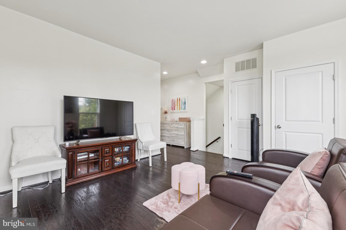 332 SHIELDS RD, STAFFORD, Virginia 22554, 3 Bedrooms Bedrooms, ,2 BathroomsBathrooms,Residential,For sale,332 SHIELDS RD,VAST2036466 MLS # VAST2036466