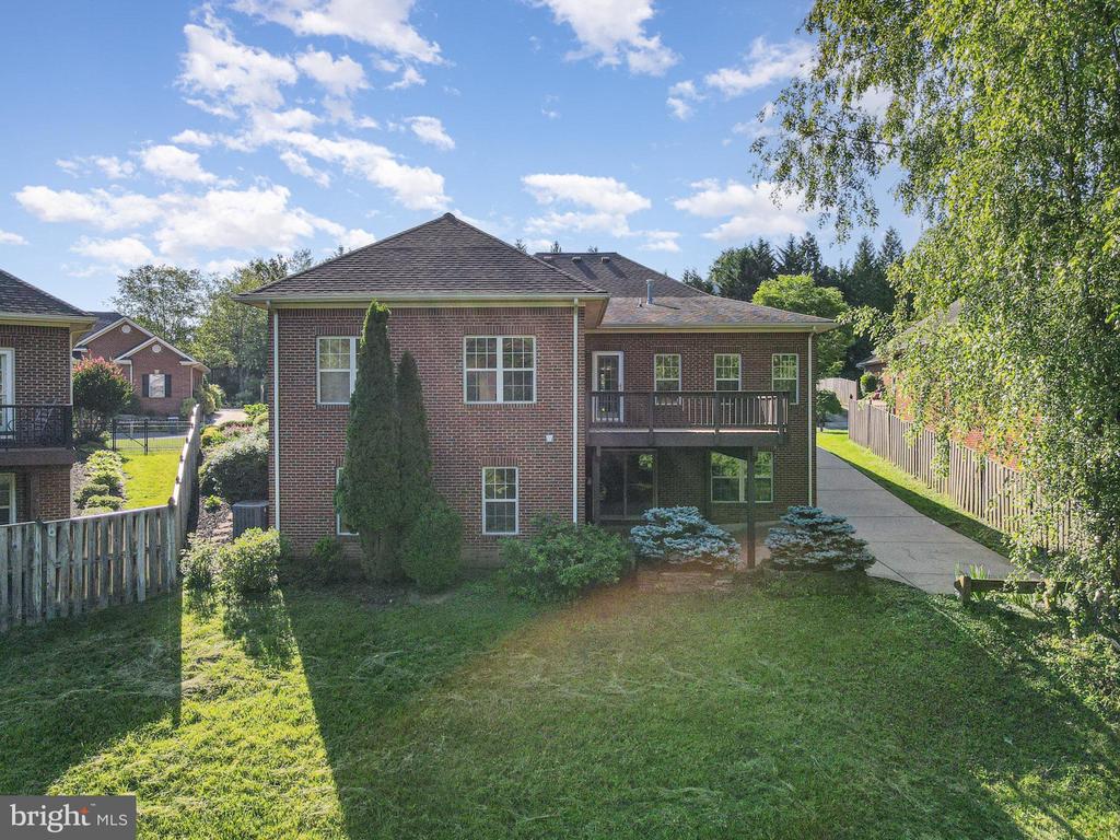 255 CARRIAGE CHASE CIR, WARRENTON, Virginia 20186, 4 Bedrooms Bedrooms, ,4 BathroomsBathrooms,Residential,255 CARRIAGE CHASE CIR,VAFQ2016728 MLS # VAFQ2016728