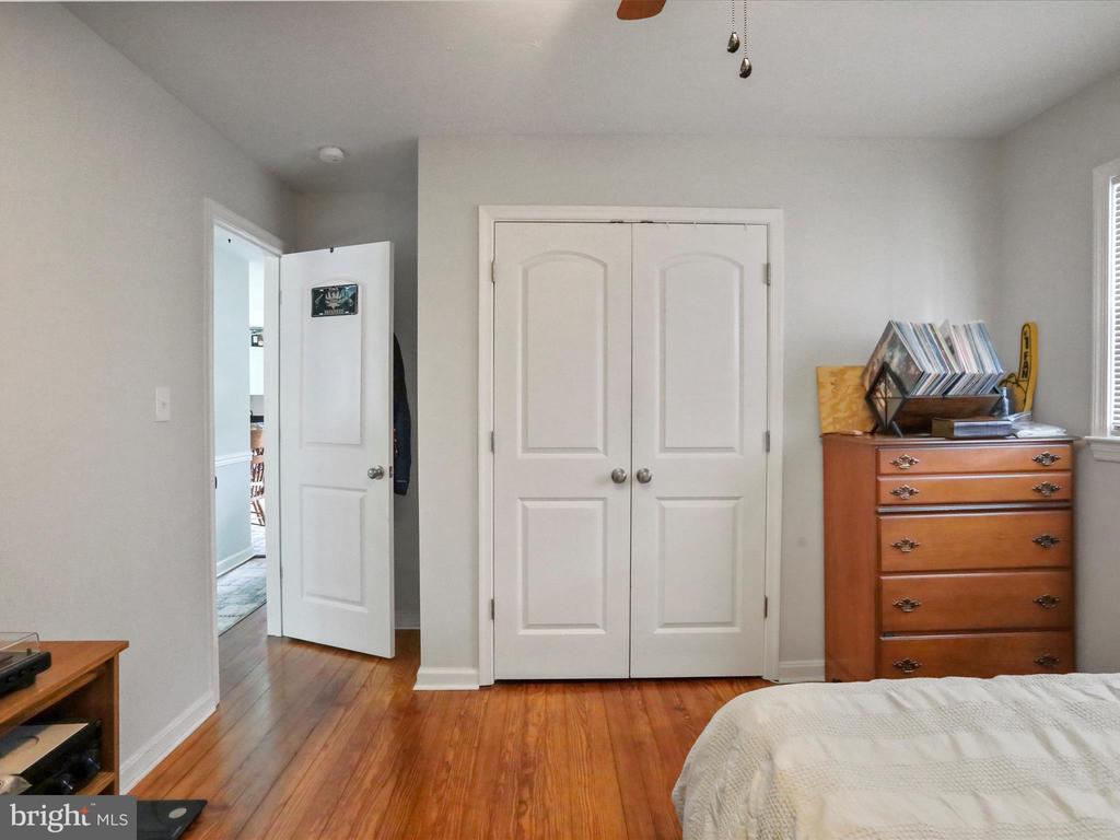 37 HEADWATERS RD, CHESTER GAP, Virginia, 5 Bedrooms Bedrooms, ,4 BathroomsBathrooms,Residential,37 HEADWATERS RD,VARP2002142 MLS # VARP2002142