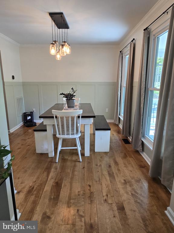 8002 SOURWOOD CT, SPOTSYLVANIA, Virginia 22551, 4 Bedrooms Bedrooms, ,3 BathroomsBathrooms,Residential,8002 SOURWOOD CT,VASP2034122 MLS # VASP2034122