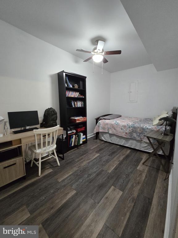 8002 SOURWOOD CT, SPOTSYLVANIA, Virginia 22551, 4 Bedrooms Bedrooms, ,3 BathroomsBathrooms,Residential,8002 SOURWOOD CT,VASP2034122 MLS # VASP2034122