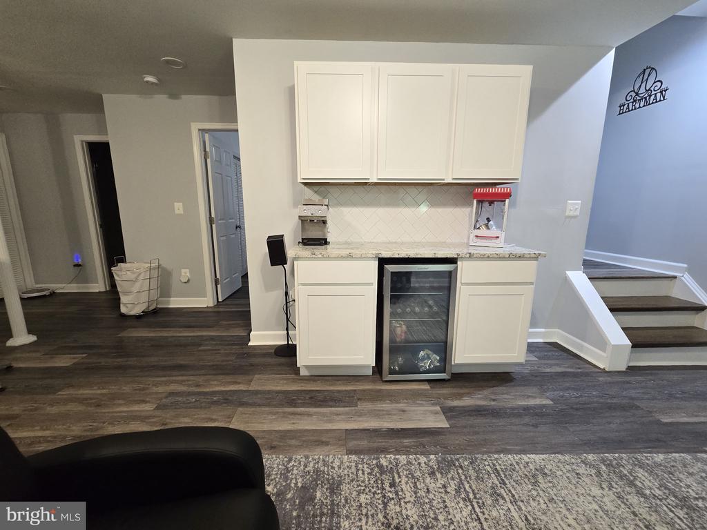 8002 SOURWOOD CT, SPOTSYLVANIA, Virginia 22551, 4 Bedrooms Bedrooms, ,3 BathroomsBathrooms,Residential,8002 SOURWOOD CT,VASP2034122 MLS # VASP2034122