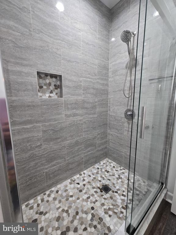 8002 SOURWOOD CT, SPOTSYLVANIA, Virginia 22551, 4 Bedrooms Bedrooms, ,3 BathroomsBathrooms,Residential,8002 SOURWOOD CT,VASP2034122 MLS # VASP2034122