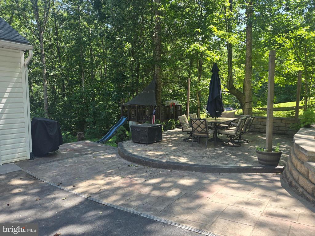 8002 SOURWOOD CT, SPOTSYLVANIA, Virginia 22551, 4 Bedrooms Bedrooms, ,3 BathroomsBathrooms,Residential,8002 SOURWOOD CT,VASP2034122 MLS # VASP2034122