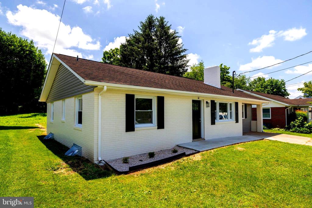 26 O'FLINN ST, LURAY, Virginia 22835, 3 Bedrooms Bedrooms, ,2 BathroomsBathrooms,Residential,26 O'FLINN ST,VAPA2005046 MLS # VAPA2005046