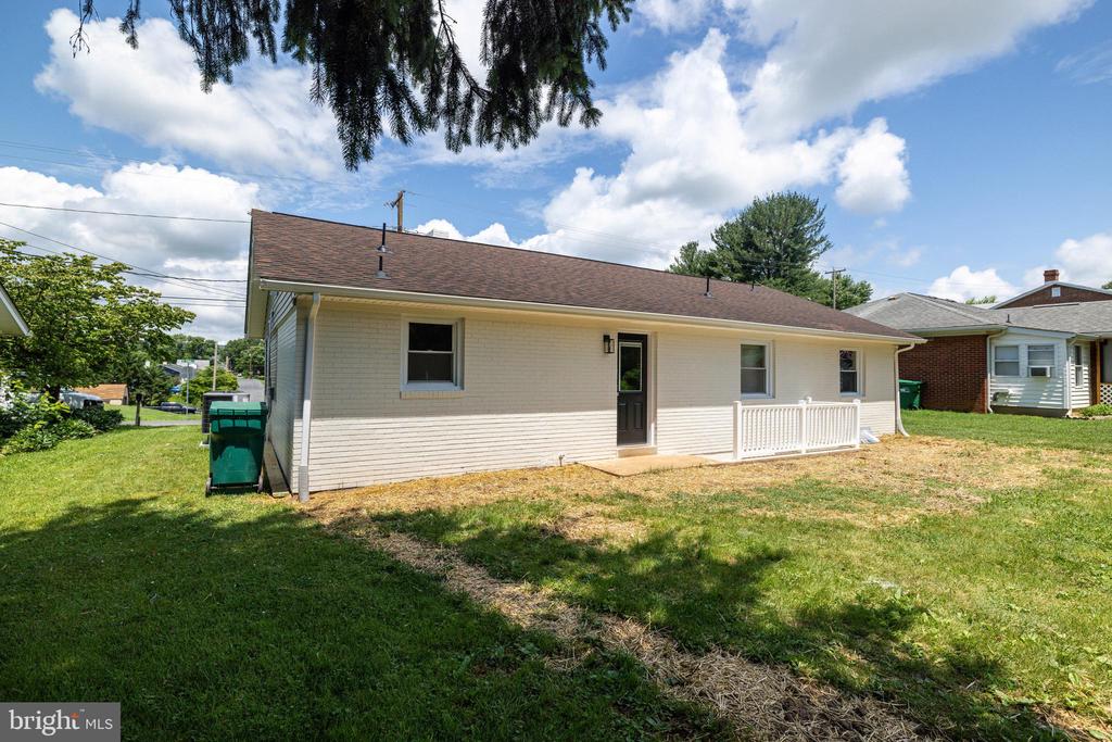 26 O'FLINN ST, LURAY, Virginia 22835, 3 Bedrooms Bedrooms, ,2 BathroomsBathrooms,Residential,26 O'FLINN ST,VAPA2005046 MLS # VAPA2005046