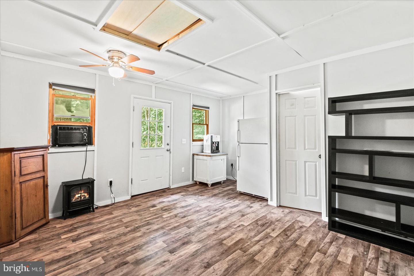 11311 CROWN CT, FREDERICKSBURG, Virginia 22407, 4 Bedrooms Bedrooms, ,2 BathroomsBathrooms,Residential,For sale,11311 CROWN CT,VASP2032054 MLS # VASP2032054