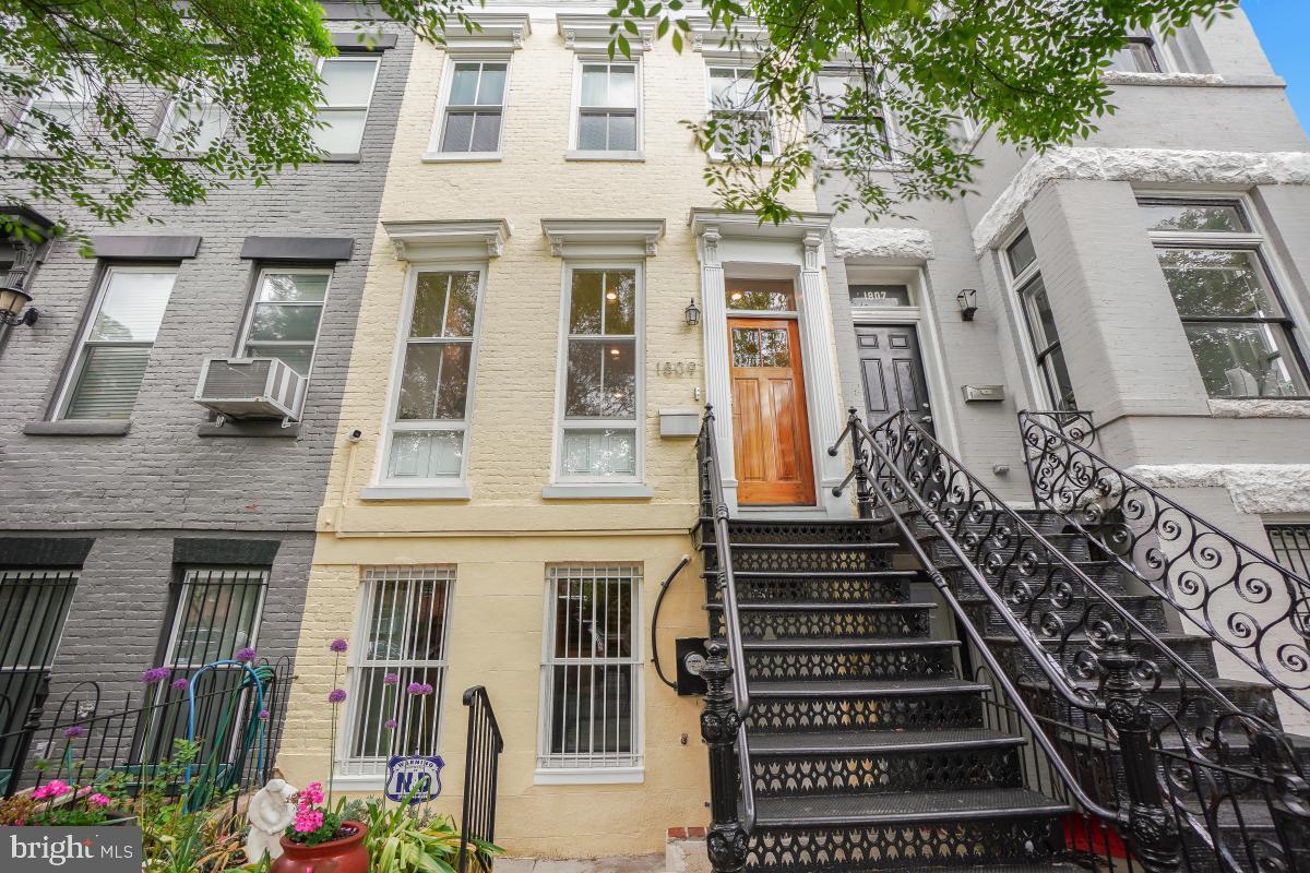 1809 12TH ST NW, WASHINGTON, District Of Columbia 20009, 4 Bedrooms Bedrooms, ,3 BathroomsBathrooms,Residential,For sale,1809 12TH ST NW,DCDC2194686 MLS # DCDC2194686