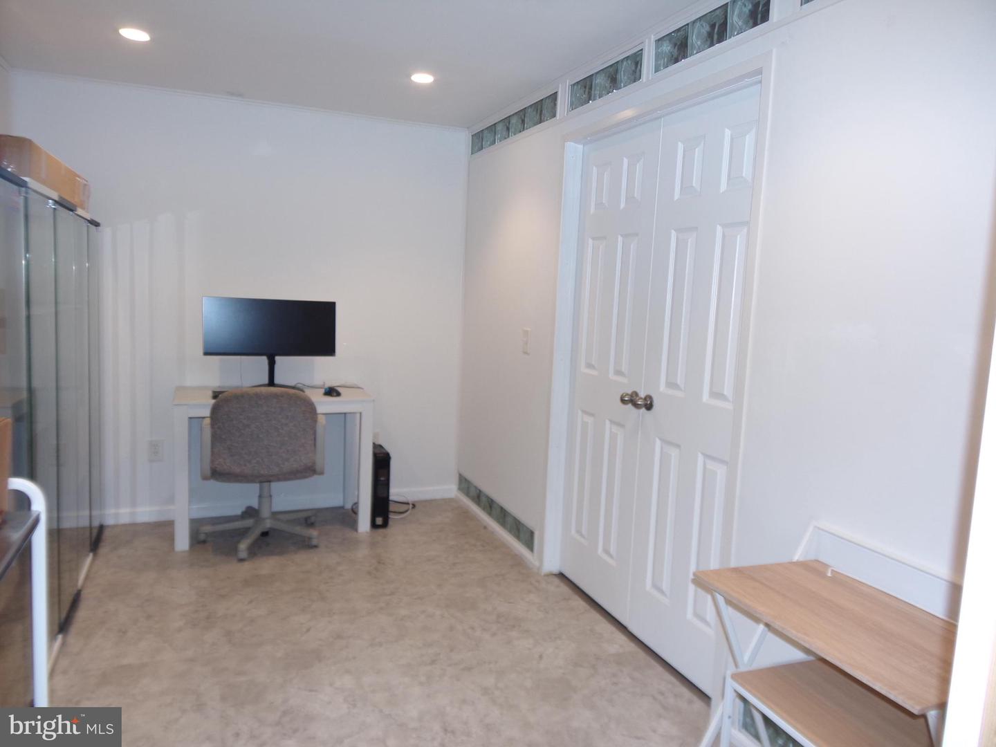 30125 MERCHANT CT, GREAT FALLS, Virginia 22066, 4 Bedrooms Bedrooms, ,2 BathroomsBathrooms,Residential,For sale,30125 MERCHANT CT,VALO2093816 MLS # VALO2093816