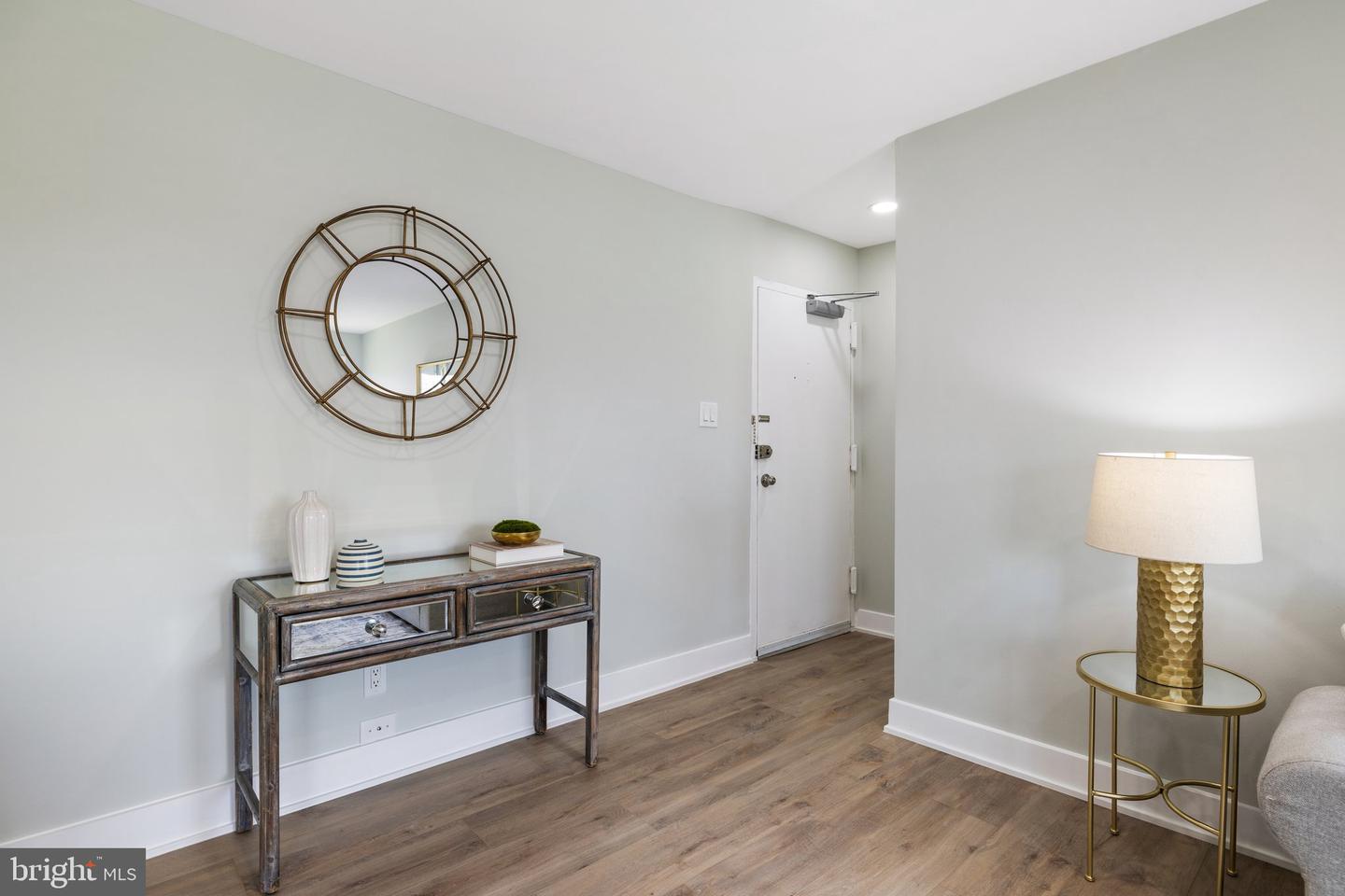 8000 LE HAVRE PL #16, FALLS CHURCH, Virginia 22042, 1 Bedroom Bedrooms, ,1 BathroomBathrooms,Residential,For sale,8000 LE HAVRE PL #16,VAFX2235070 MLS # VAFX2235070