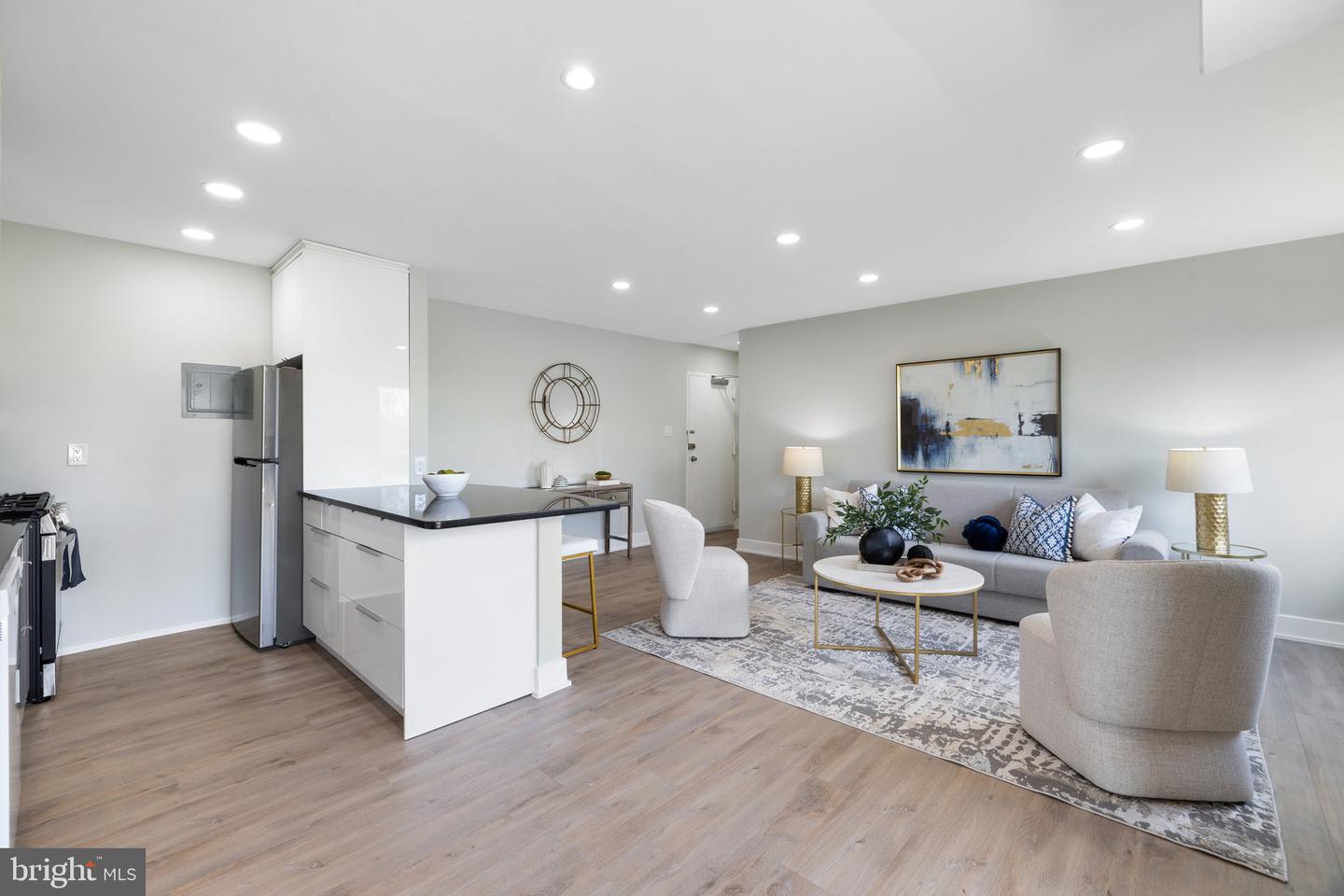 8000 LE HAVRE PL #16, FALLS CHURCH, Virginia 22042, 1 Bedroom Bedrooms, ,1 BathroomBathrooms,Residential,For sale,8000 LE HAVRE PL #16,VAFX2235070 MLS # VAFX2235070