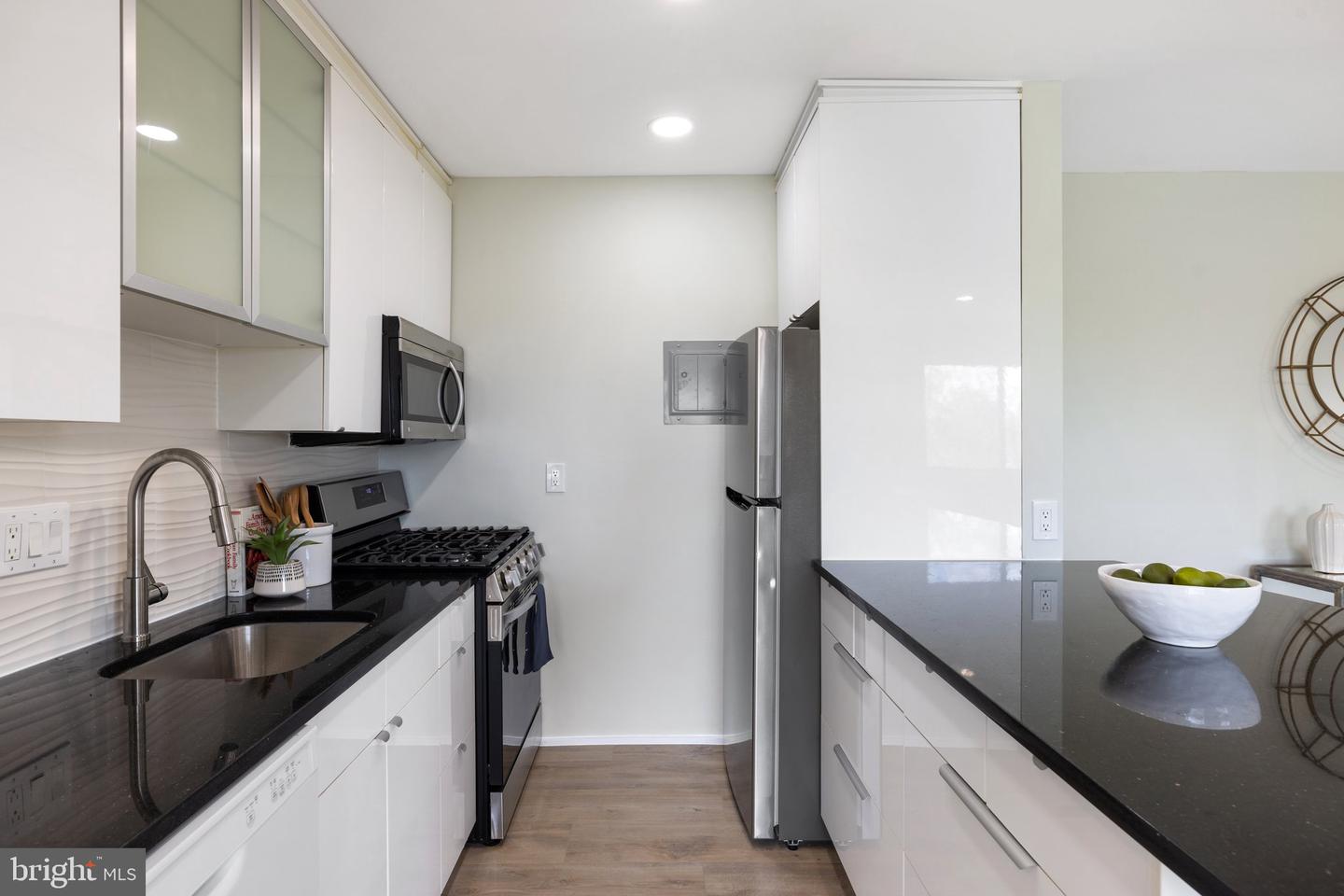 8000 LE HAVRE PL #16, FALLS CHURCH, Virginia 22042, 1 Bedroom Bedrooms, ,1 BathroomBathrooms,Residential,For sale,8000 LE HAVRE PL #16,VAFX2235070 MLS # VAFX2235070