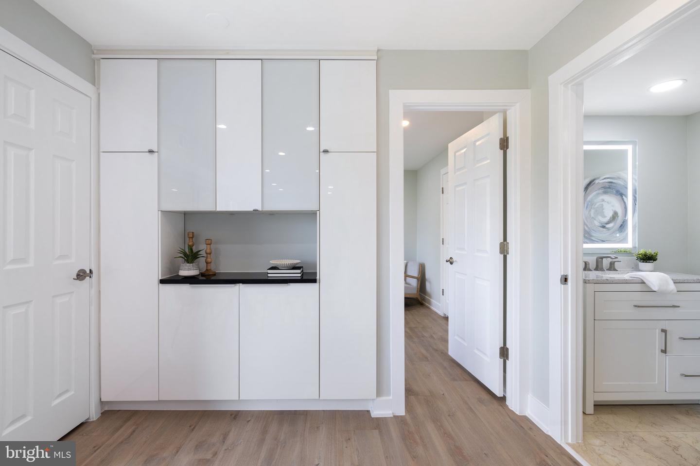 8000 LE HAVRE PL #16, FALLS CHURCH, Virginia 22042, 1 Bedroom Bedrooms, ,1 BathroomBathrooms,Residential,For sale,8000 LE HAVRE PL #16,VAFX2235070 MLS # VAFX2235070